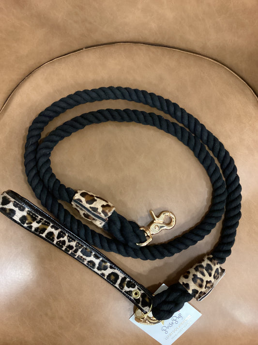 Poise Pup Animal Print Rope & Leather Leash