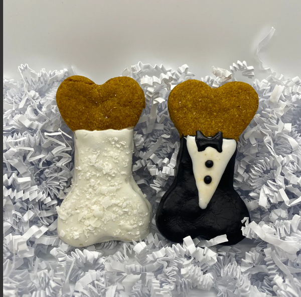 Bride & Groom Dog Bone Treats