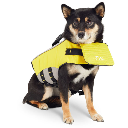 High buoyancy, bright and comfortable! The GF PET LIFE VEST will keep your dog safe on the water! This dog life jacket is perfect for swimming and boat rides. Comfortable, adjustable and with high buoyancy, the bright and highly visible LIFE VEST will give you peace of mind during water adventures.  Product details:  Chin floatation flap to help keep head above water High buoyancy Bright & highly visible with reflective details Adjustable waist & neck Sturdy handle D-Ring to attach leash 100% polyester 